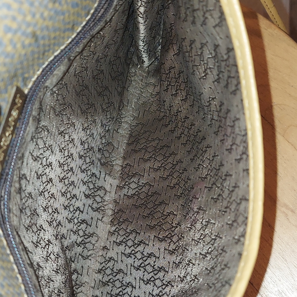YSL Bag - Picture 15 of 16